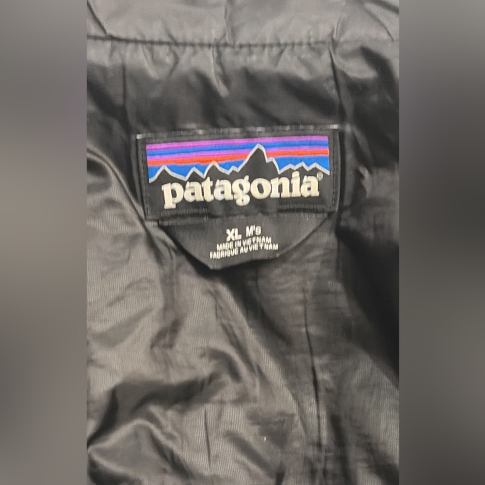 Patagonia Black Nano Puff Jacket XL